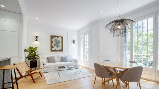 Apartment / Etagenwohnung in Madrid, Provinz Madrid