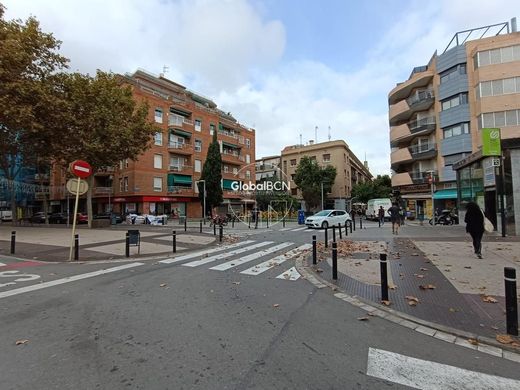 Cornellà de Llobregat, ばるせろなのアパートメント・コンプレックス