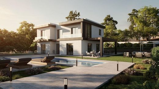 Villa in Pinos de Alhaurin, Malaga