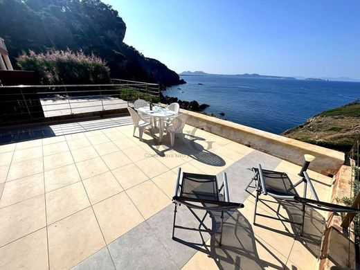 아파트 / Begur, Província de Girona