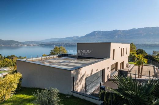Luxe woning in Le Bourget-du-Lac, Savoy