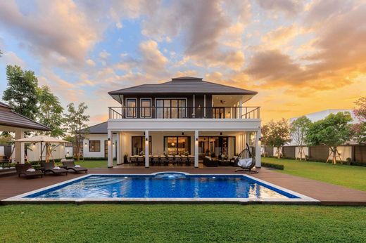 Luxury home in Chiang Mai, Chiang Mai Province