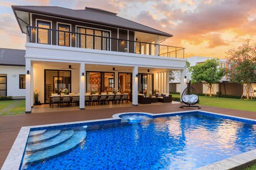 Luxury home in Chiang Mai, Chiang Mai Province
