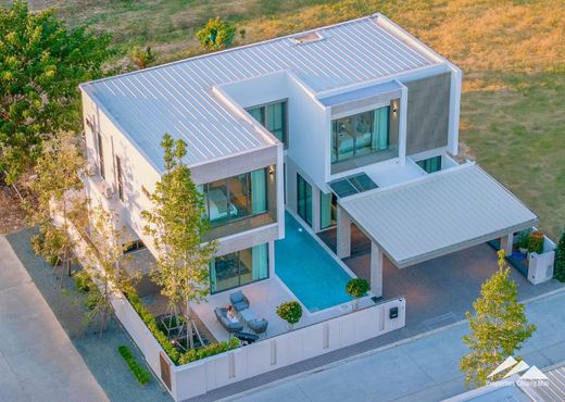 Luxury home in Chiang Mai, Chiang Mai Province