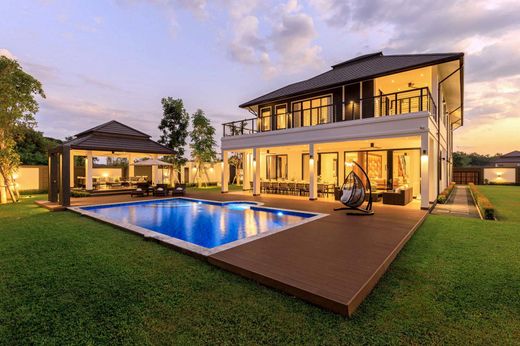 Luxury home in Chiang Mai, Chiang Mai Province