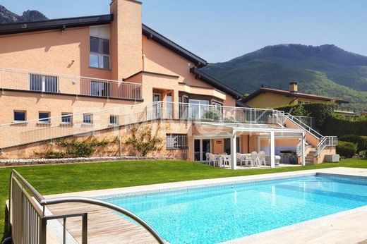 Villa Luganese villas y casas de lujo en venta Propiedades