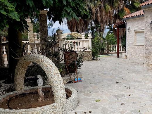 Monagroúlli, Limassol Districtのヴィラ