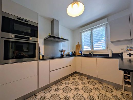 Maison de luxe à Villepreux, Yvelines