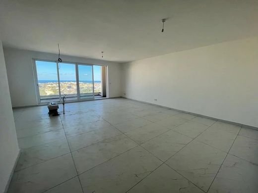 Apartment / Etagenwohnung in Mellieħa, Il-Mellieħa