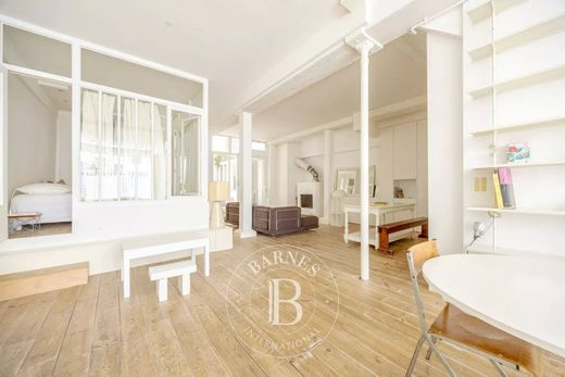 Квартира, Canal Saint Martin, Château d’Eau, Porte Saint-Denis, Paris