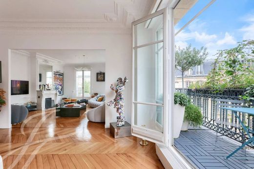 Apartment / Etagenwohnung in Monceau, Courcelles, Ternes, Paris