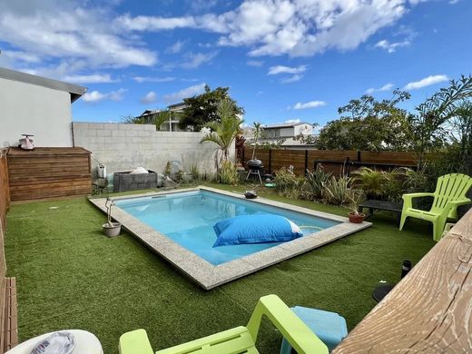Luxury home in Saint-Pierre, Réunion