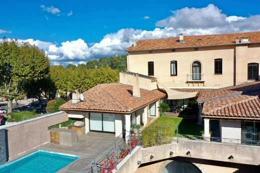 Maison de luxe à Clermont-l'Hérault, Hérault