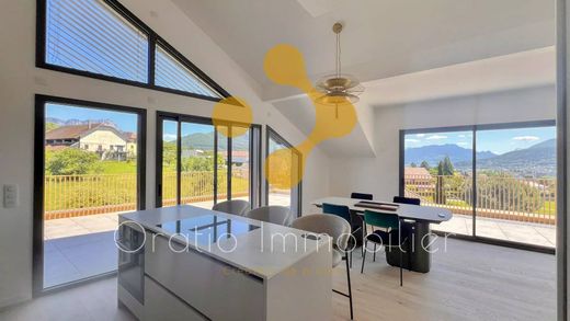 Apartment / Etagenwohnung in Annecy-le-Vieux, Haute-Savoie