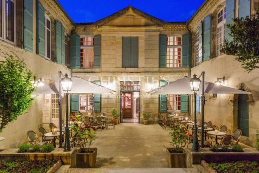 Πολυτελή κατοικία σε Condom, Gers