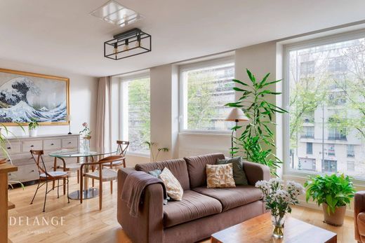 Duplex appartement in Salpêtrière, Butte-aux-Cailles, Croulebarbe, Paris