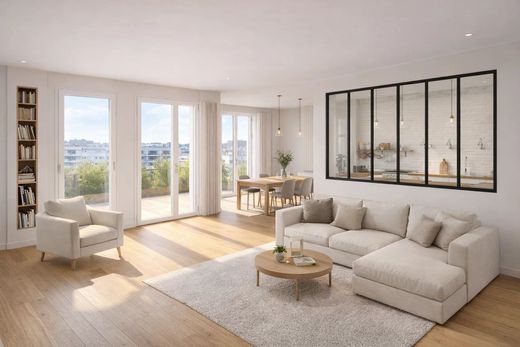 Apartment / Etagenwohnung in Rosny-sous-Bois, Seine-Saint-Denis