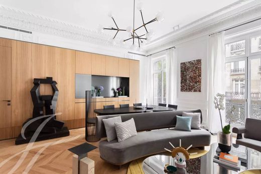 Apartment / Etagenwohnung in Champs-Elysées, Madeleine, Triangle d’or, Paris