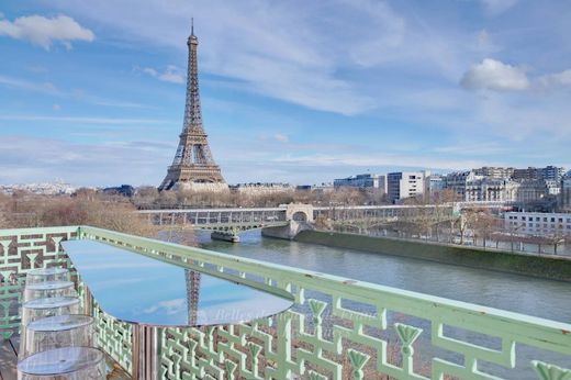 Apartment in La Muette, Auteuil, Porte Dauphine, Paris