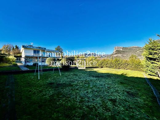 Luxury home in La Gaude, Alpes-Maritimes