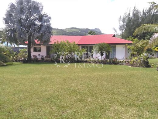Villa in Huahine, District de Vairao