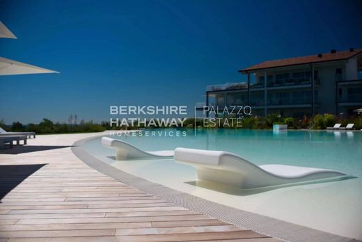 Apartment in Padenghe sul Garda, Provincia di Brescia