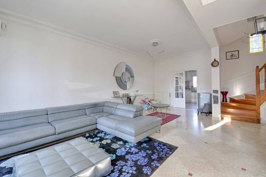 Элитный дом, La Varenne-Saint-Hilaire, Val-de-Marne