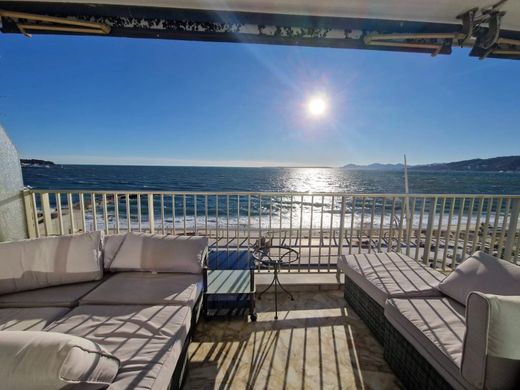 ﺷﻘﺔ ﻓﻲ Antibes, Alpes-Maritimes