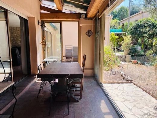 Casa de luxo - Cagnes-sur-Mer, Alpes Marítimos