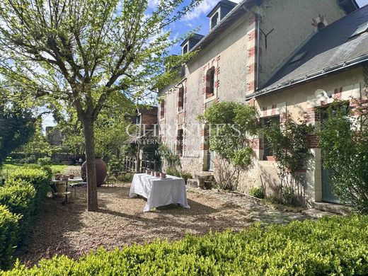 Rural or Farmhouse in Saumur, Maine-et-Loire
