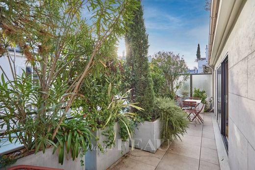 Appartement à Tour Eiffel, Invalides – Ecole Militaire, Saint-Thomas d’Aquin, Paris