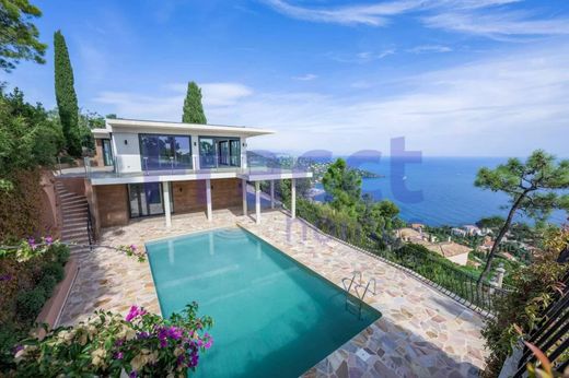 Villa in Saint-Raphaël, Var