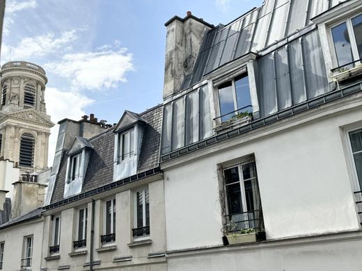 サンジェルマン、オデオン、マネ, Parisのアパートメント