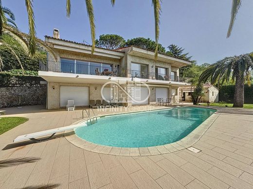 Villa in Saint-Jeannet, Alpes-Maritimes