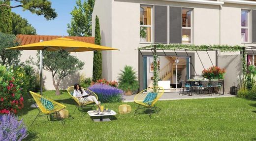 Luxe woning in Parmain, Val d'Oise