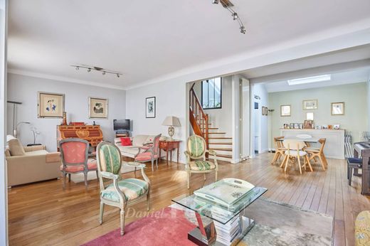 Maison de luxe à Boulogne-Billancourt, Hauts-de-Seine