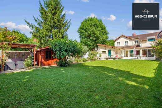 Luxury home in Chennevières-sur-Marne, Val-de-Marne