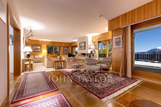 Chalet in Crans-Montana, Sierre