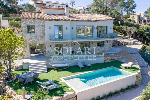 Villa in Mandelieu-la-Napoule, Alpes-Maritimes