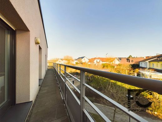 Penthouse in Capellen, Mamer