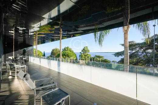 カンヌ, Alpes-Maritimesのアパートメント