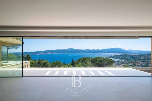 Luxus-Haus in Sainte-Maxime, Var