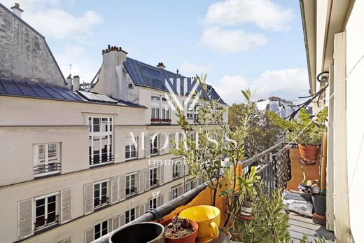 Appartement à Provence-Opéra – Grands Boulevards, Paris