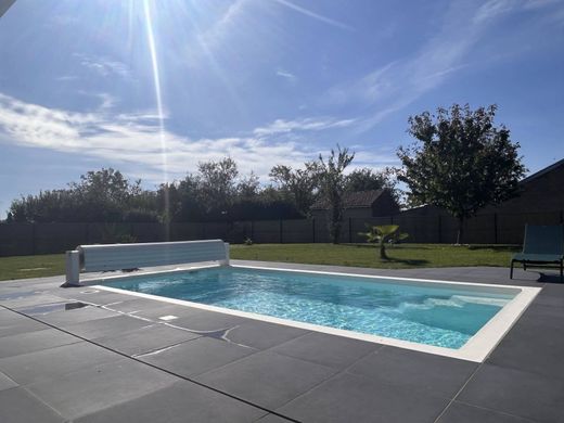 ‏בתי יוקרה ב  Beaune, Cote d'Or