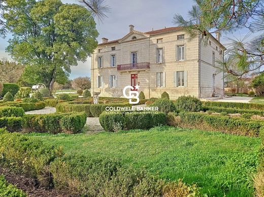 Luxury home in Mortagne-sur-Gironde, Charente-Maritime