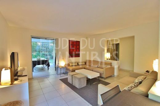 ﺷﻘﺔ ﻓﻲ Antibes, Alpes-Maritimes