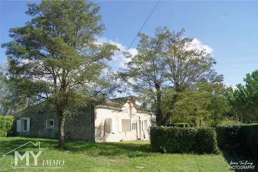 Hotel in Les Lèves-et-Thoumeyragues, Gironde