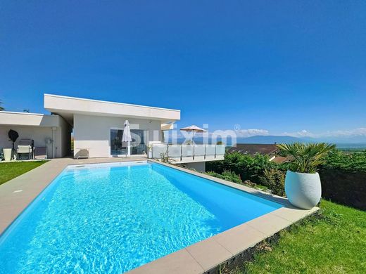 Luxury home in Grilly, Ain
