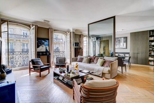Apartment in La Muette, Auteuil, Porte Dauphine, Paris