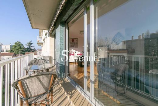 ﺷﻘﺔ ﻓﻲ Saint-Maur-des-Fossés, Val-de-Marne